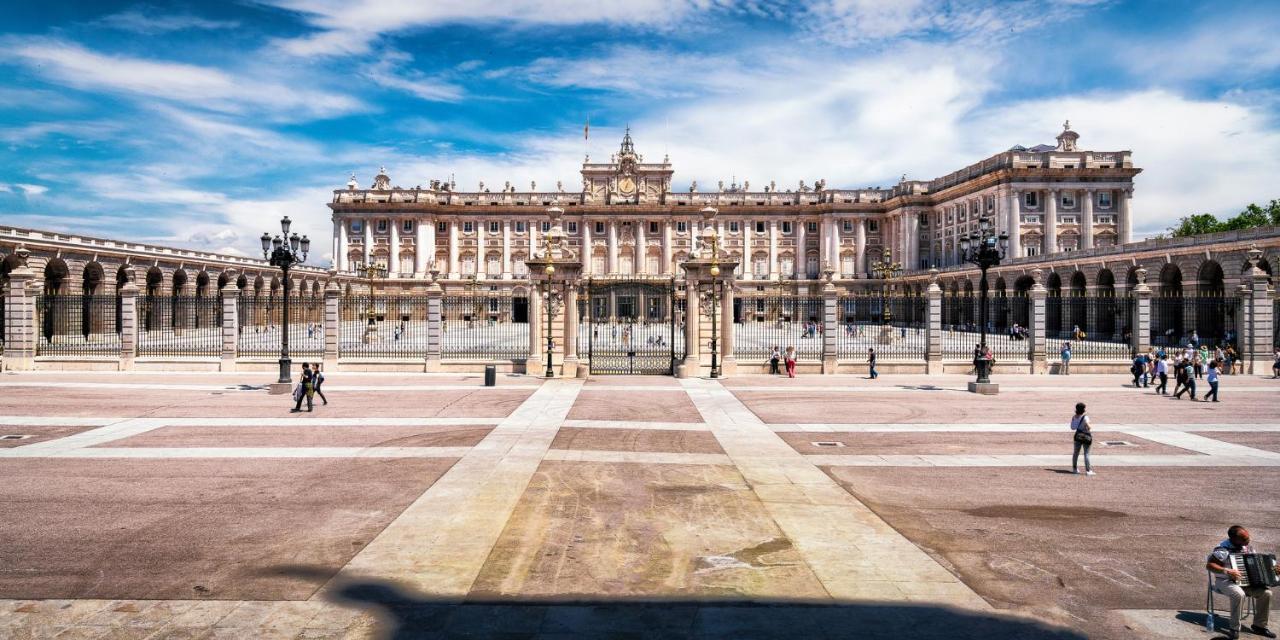 Puerta Del Sol Carretas Apartaments & Rooms 马德里 外观 照片