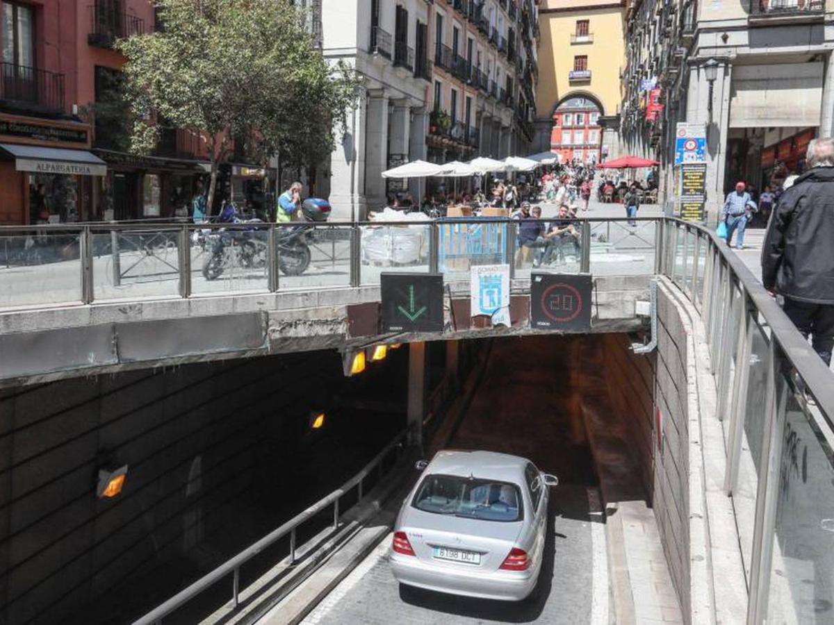 Puerta Del Sol Carretas Apartaments & Rooms 马德里 外观 照片